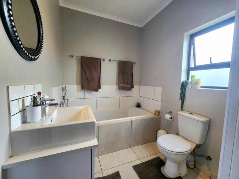 2 Bedroom Property for Sale in Malmesbury Western Cape